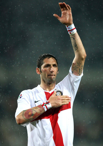 本赛季对阵意甲9强，仅垫底的佛罗伦萨输球场次比国米更多（对阵意甲9强，本季只有垫底佛罗伦萨比国米输得更多）