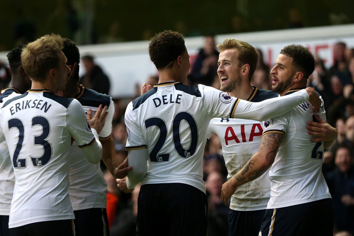 美博主晒快船训练原声：卢指导表示“去XX的保罗”（美博主曝光快船训练场录音：卢指导爆粗怒怼保罗）