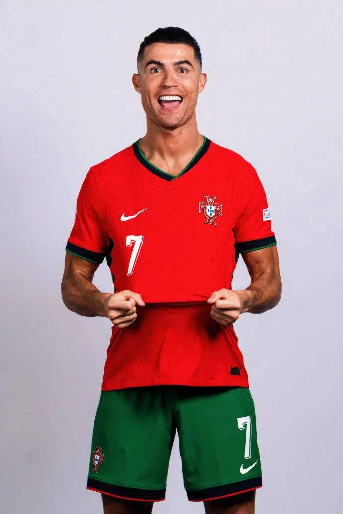 法国与挪威曾交手16次，2026世界杯将是两队首次大赛交锋（法国vs挪威交手史16次，2026世界杯将上演双方首次大赛对决）