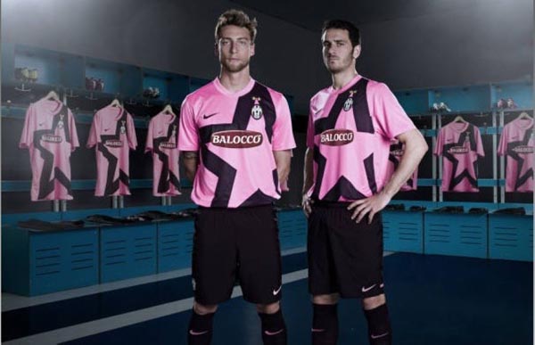 沪媒：常卫魏上任女足是相关领导的决定，并非完全由足协主导（沪媒：常卫魏执掌女足系相关领导拍板，足协并未完全主导）