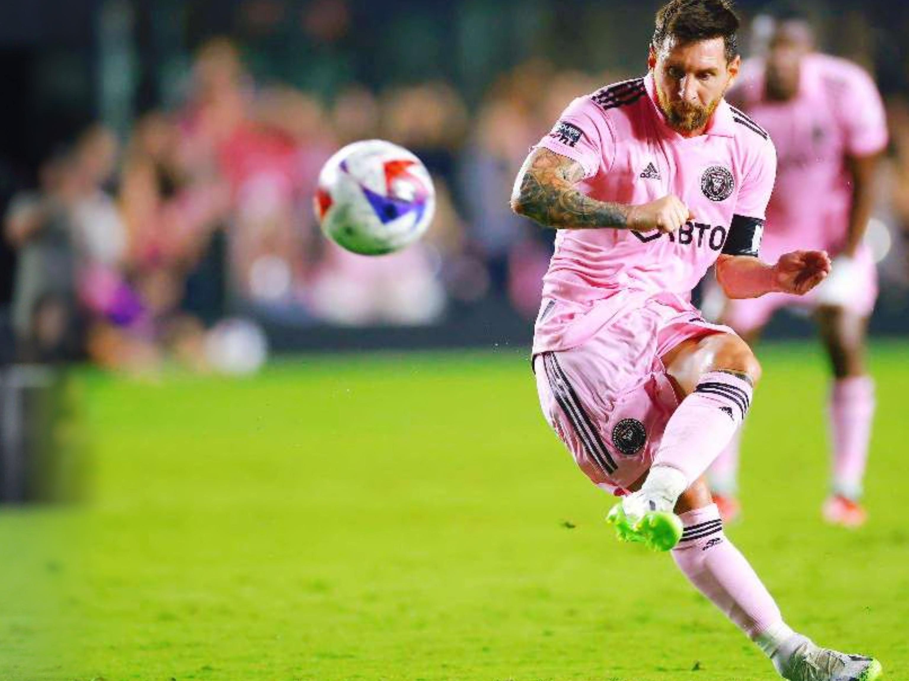 DO：凯恩5600万英镑的解约条款1月生效，但他没有离队的打算（DO：凯恩5600万镑解约条款将于1月生效，他无意离队）