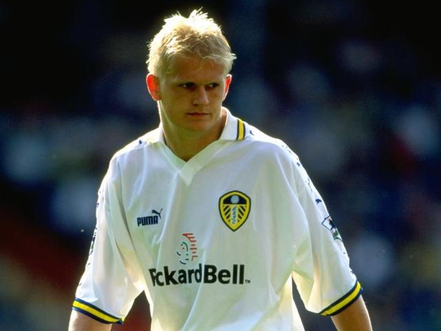 阿斯跟队：佩德里和拉菲尼亚今天将参加部分合练以检验状态（阿斯记者：佩德里与拉菲尼亚今将参与部分合练，以评估状态）