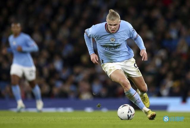 EA官方预热：您认为萨利巴在FC26中的评分能否达到88（EA预热话题：萨利巴在FC26评分能否冲至88？）